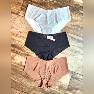 NWT Victoria's Secret Bundle: 3 Hiphuggers (Size XL)